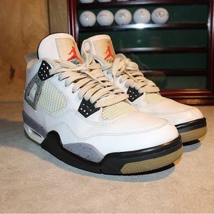 Air Jordan Retro 4 White Cement (2012) - Size 9.5M